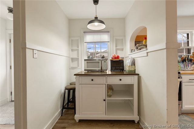 1118 E Spring Street, New Albany, IN 47150