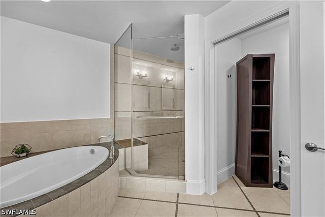 9115 Strada PL 5511, Naples, FL 34108