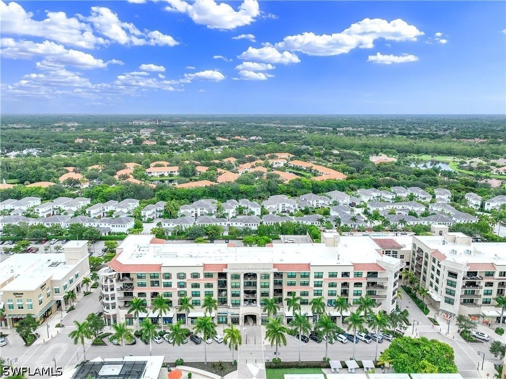 9115 Strada PL 5511, Naples, FL 34108