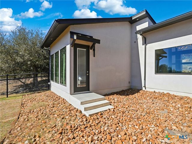 1454 Via Principale, New Braunfels, TX 78132