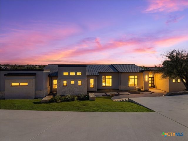 1454 Via Principale, New Braunfels, TX 78132