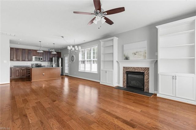 2532 Magnolia Green LOOP, Virginia Beach, VA 23456