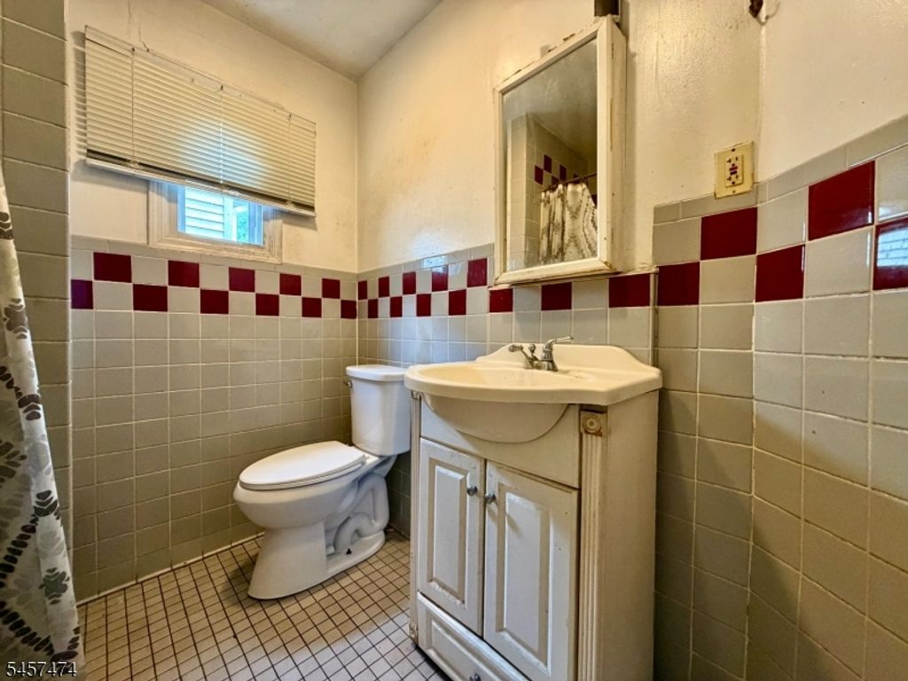 64 Cedarbrook Rd, West Milford Twp., NJ 07421 — photo 3