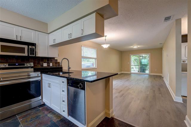 4625 SUMMERWIND DRIVE 13, Sarasota, FL 34234