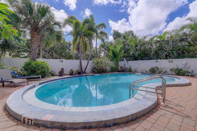 4625 SUMMERWIND DRIVE 13, Sarasota, FL 34234