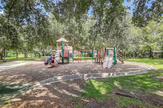 4625 SUMMERWIND DRIVE 13, Sarasota, FL 34234