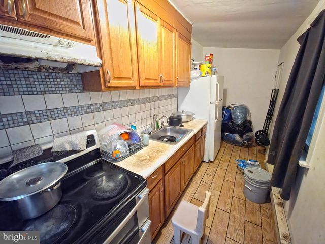 5710 N AMERICAN ST, Philadelphia, PA 19120