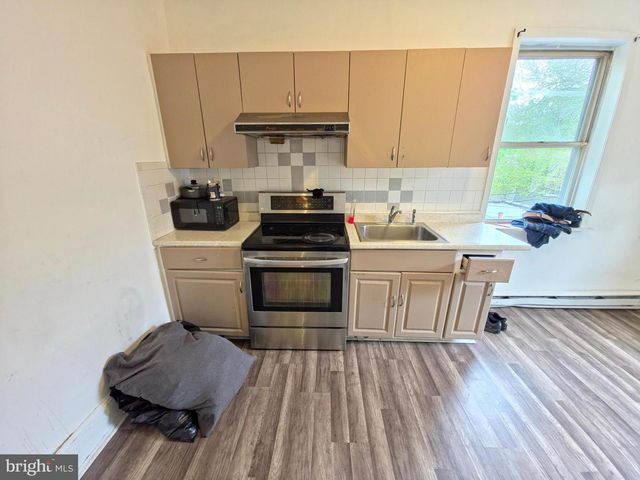 5710 N AMERICAN ST, Philadelphia, PA 19120