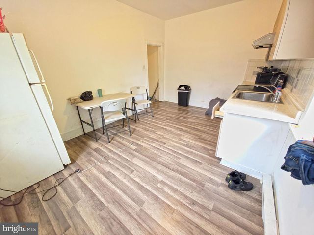 5710 N AMERICAN ST, Philadelphia, PA 19120