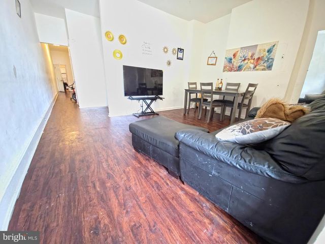 5710 N AMERICAN ST, Philadelphia, PA 19120