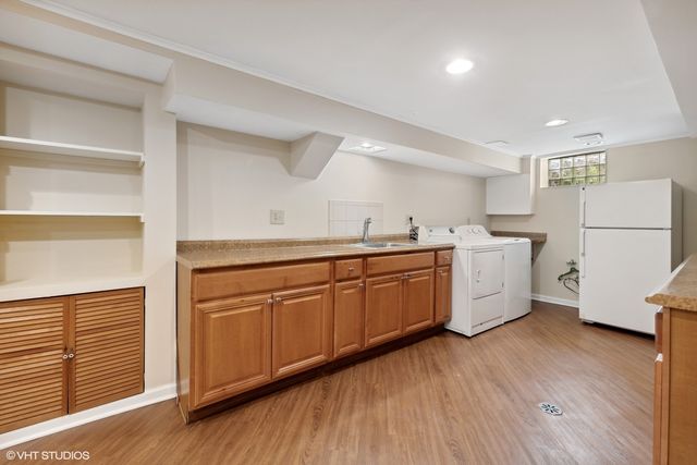 724 Barnsdale Road A, La Grange Park, IL 60526