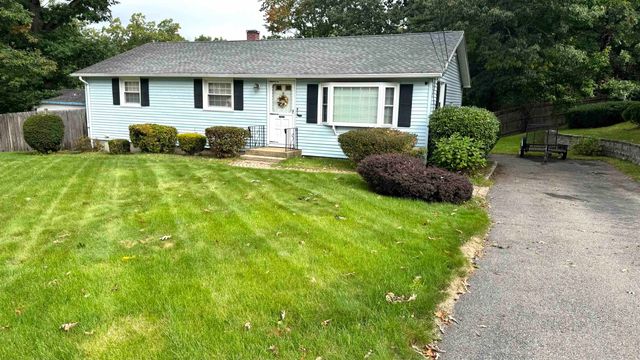 21 Woodfield Street, Nashua, NH 03062