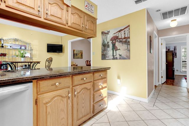 1511 Dolly Lane, Hideaway, TX 75771