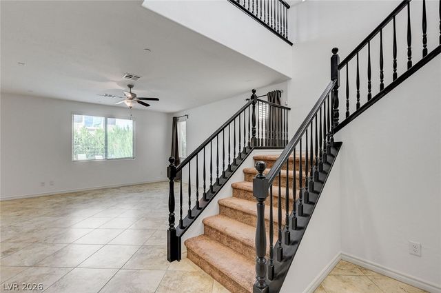 2894 Shining Sun Way, Henderson, NV 89052