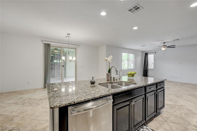 2894 Shining Sun Way, Henderson, NV 89052