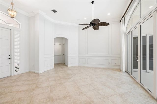 120 N White Jewel Court, Vero Beach, FL 32963