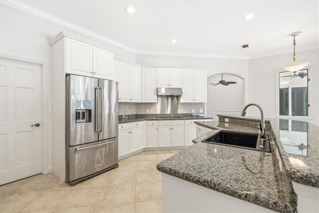 120 N White Jewel Court, Vero Beach, FL 32963