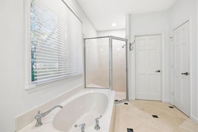 120 N White Jewel Court, Vero Beach, FL 32963