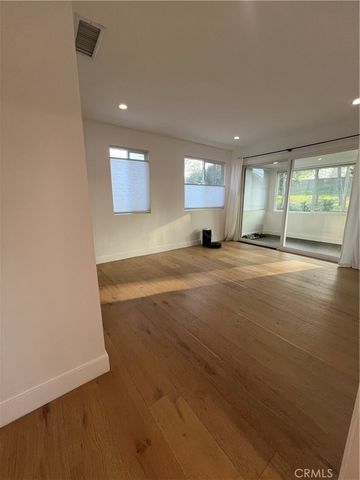 3439 Plata Street, Los Angeles, CA 90026