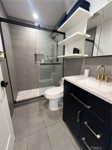 3439 Plata Street, Los Angeles, CA 90026