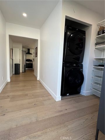 3439 Plata Street, Los Angeles, CA 90026