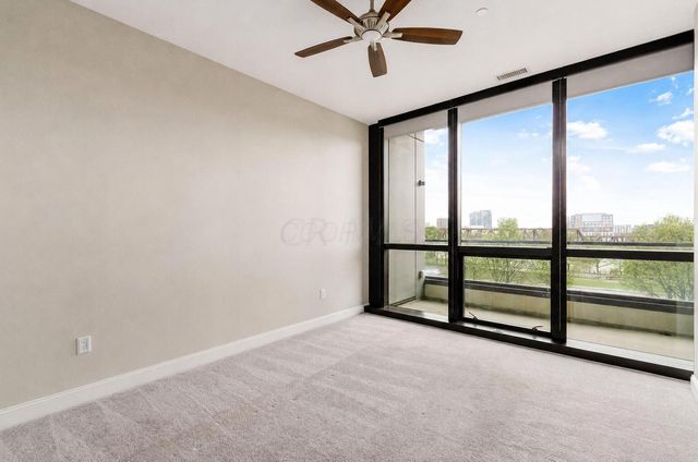 250 W Spring Street, 323, Columbus, OH 43215