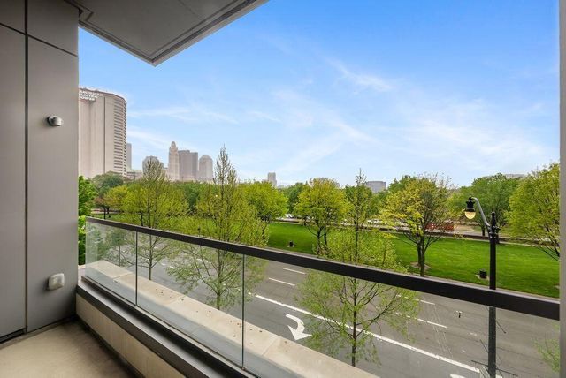 250 W Spring Street, 323, Columbus, OH 43215