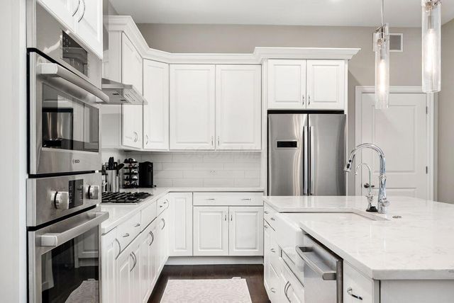 250 W Spring Street, 323, Columbus, OH 43215
