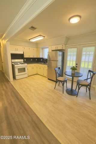 148 Emerite Drive, Lafayette, LA 70506