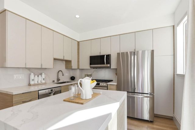 141 Huntington Court, Mountain View, CA 94043