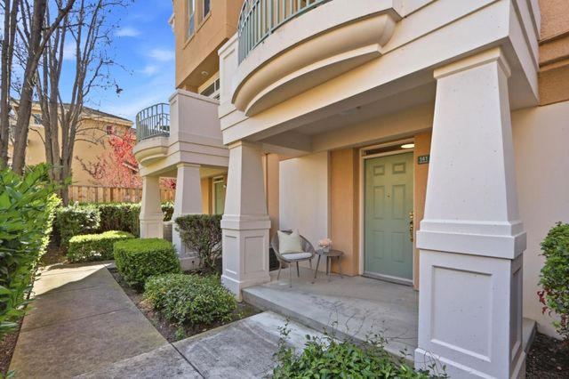 141 Huntington Court, Mountain View, CA 94043