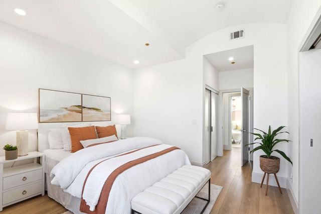 141 Huntington Court, Mountain View, CA 94043