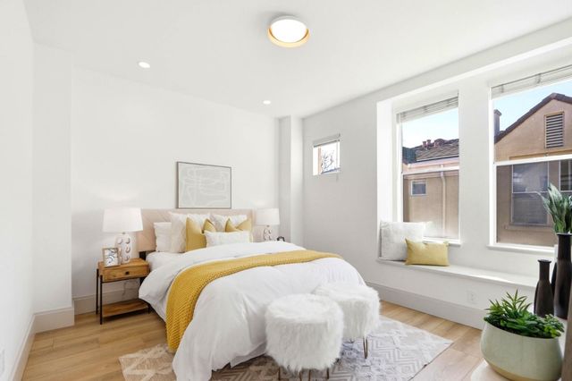 141 Huntington Court, Mountain View, CA 94043