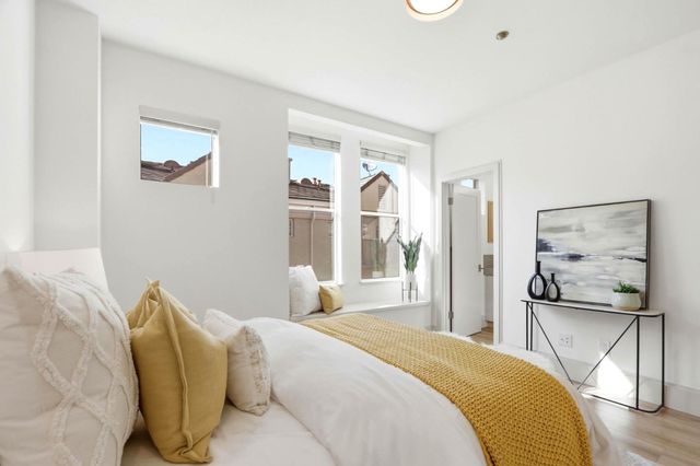 141 Huntington Court, Mountain View, CA 94043