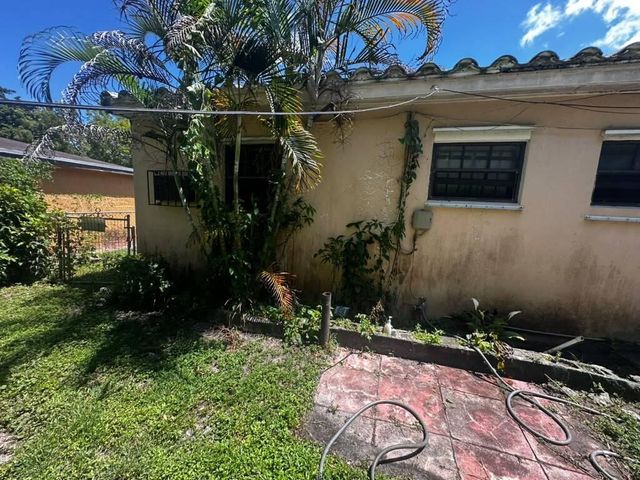 1351 NW 132ND Street, Miami, FL 33167