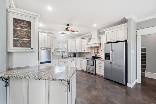 10 Colt Loop, Greenbrier, AR 72058