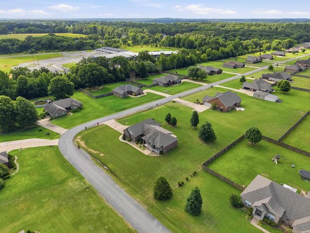 10 Colt Loop, Greenbrier, AR 72058
