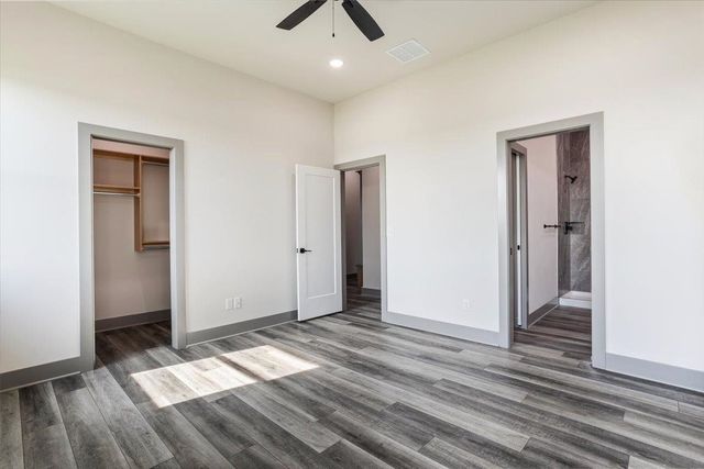 5530 N St. Paul St., Wichita, KS 67204