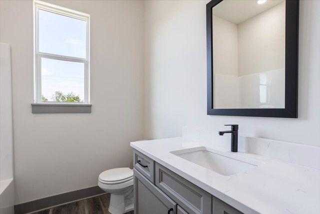 5530 N St. Paul St., Wichita, KS 67204