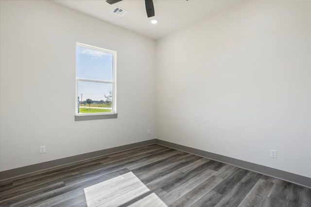 5530 N St. Paul St., Wichita, KS 67204