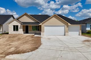 5530 N St. Paul St., Wichita, KS 67204