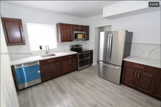 1791 NW 45th St, Miami, FL 33142