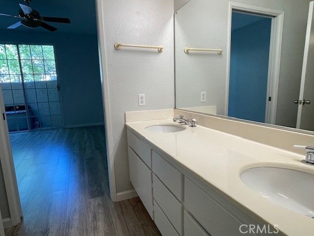 24149 Del Monte 311, Valencia, CA 91355