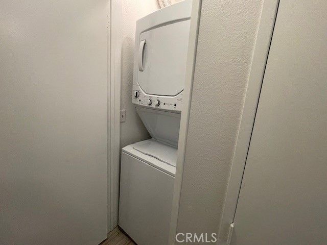 24149 Del Monte 311, Valencia, CA 91355