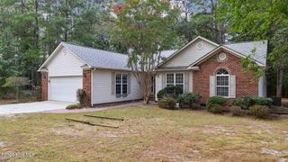 76 Shadow Lane, Whispering Pines, NC 28327