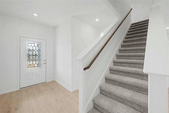 385 Silent Meadow RUN, Maxwell, TX 78656