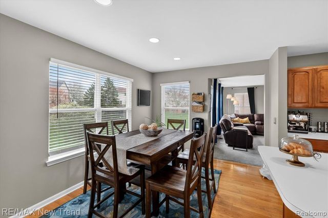 2032 Dover Drive, Wixom, MI 48393