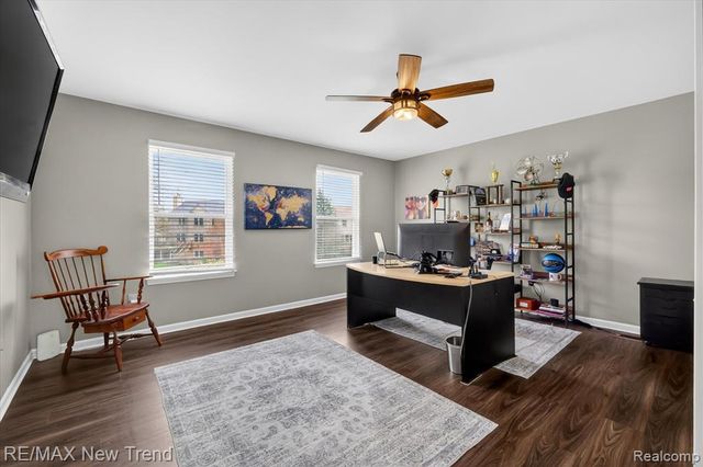 2032 Dover Drive, Wixom, MI 48393