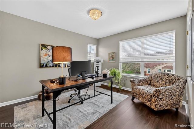 2032 Dover Drive, Wixom, MI 48393