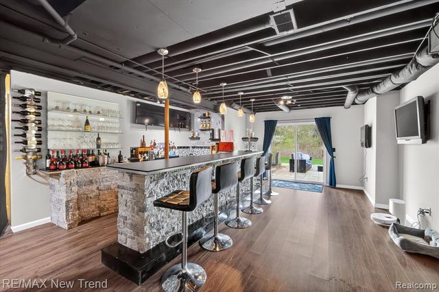 2032 Dover Drive, Wixom, MI 48393